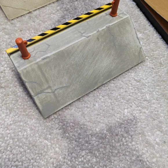 Spinmaster Tech Deck Fingerboard Mega Ramp - Picture 11 of 11